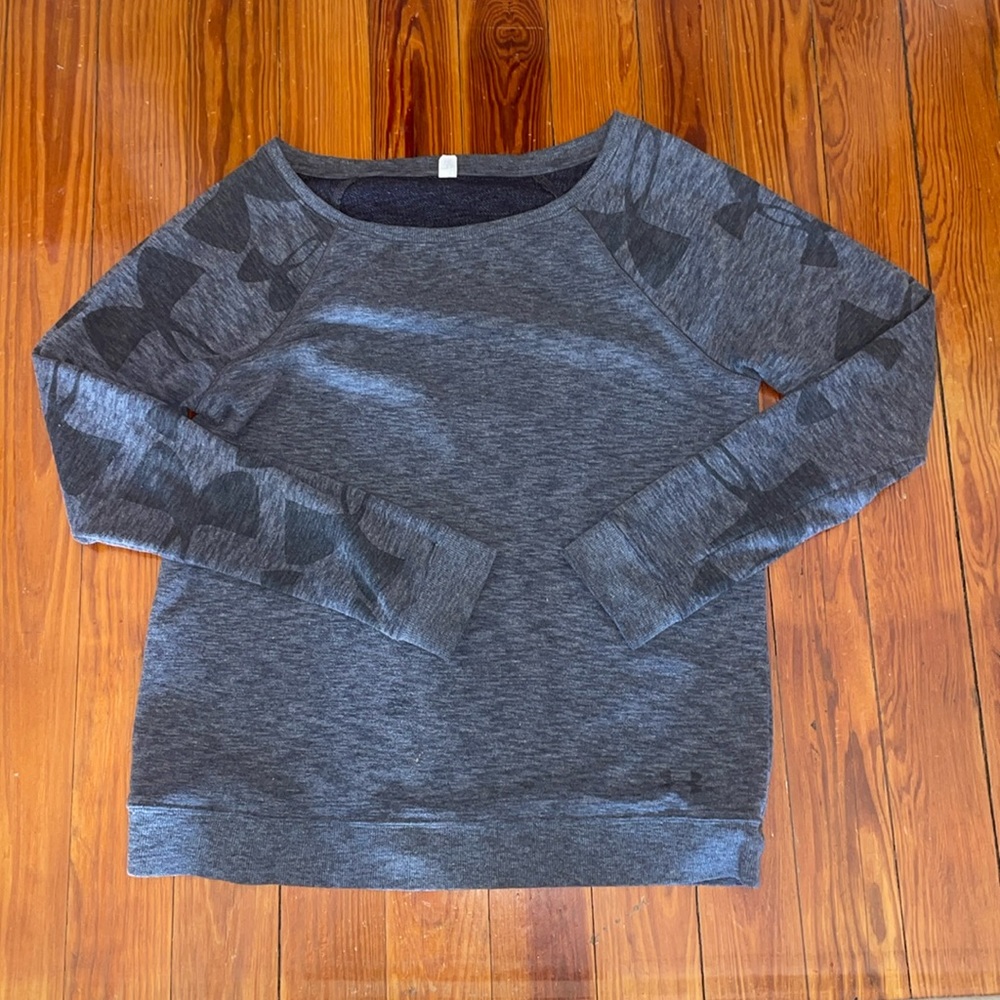 Under Armor Sweatshirt
